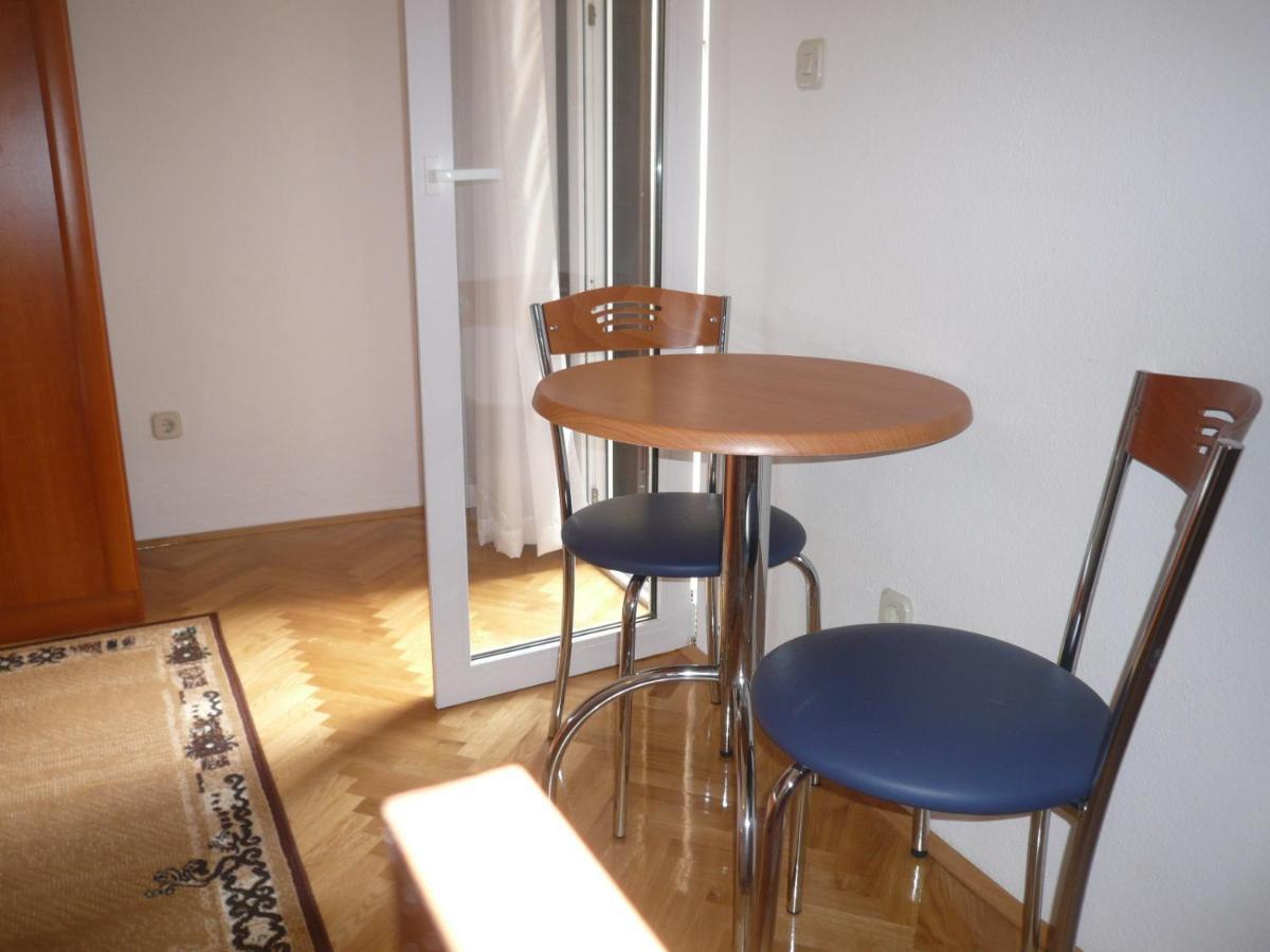 Apartments Saric Makarska Exterior foto