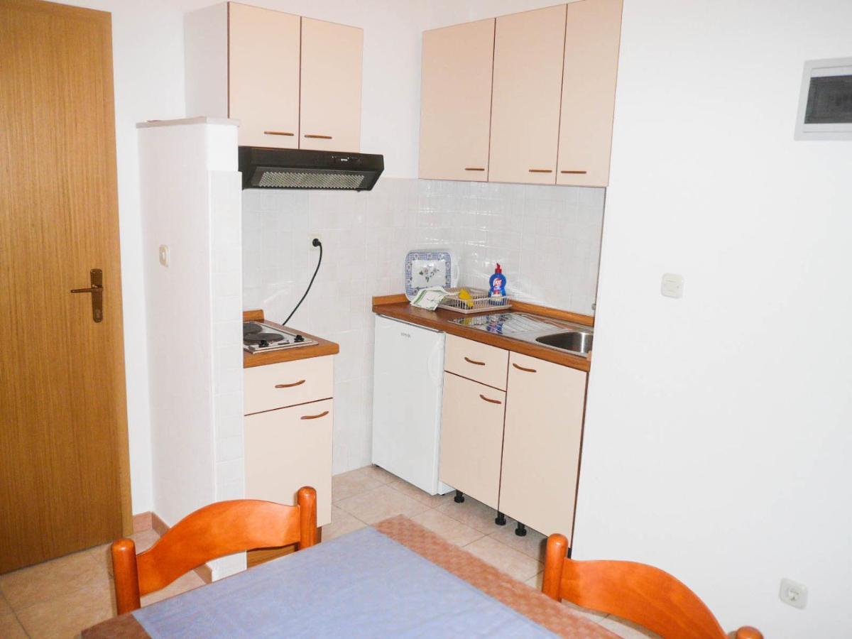 Apartments Saric Makarska Exterior foto